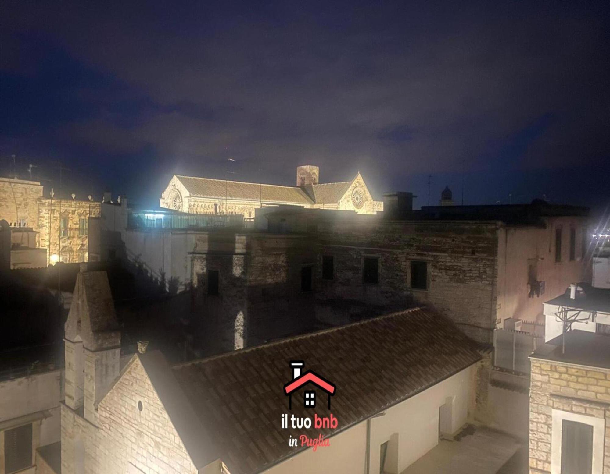 Casa Bianca Bnb,Big Terrace,10 Min Airport Beaches ビトント エクステリア 写真